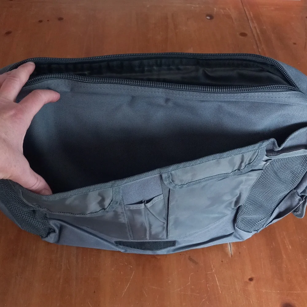 Gray Guess Messenger Laptop School Bag